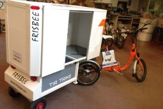 Prototipo di un rimorchio per triciclo